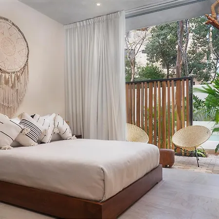 Studio Wterrace, Hammock, And Pool Access